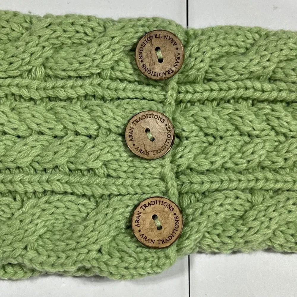 Aran Traditions Preppy Green Cable Knit Scarf Button Winter Wrap Fisherman